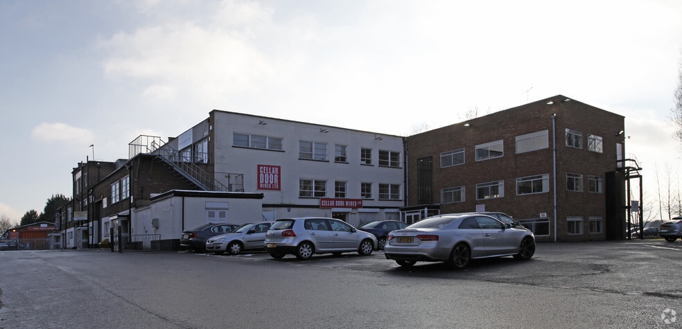 224 London Rd, St Albans to rent - Primary Photo - Image 1 of 5