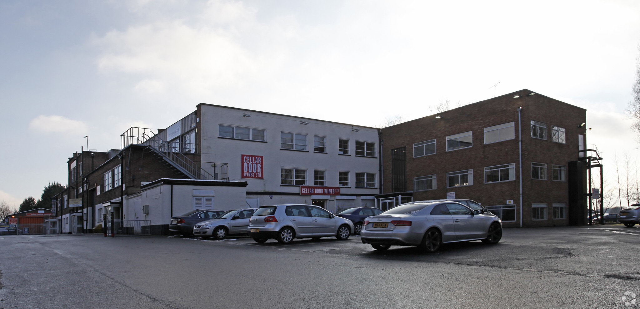 224 London Rd, St Albans to rent Primary Photo- Image 1 of 6
