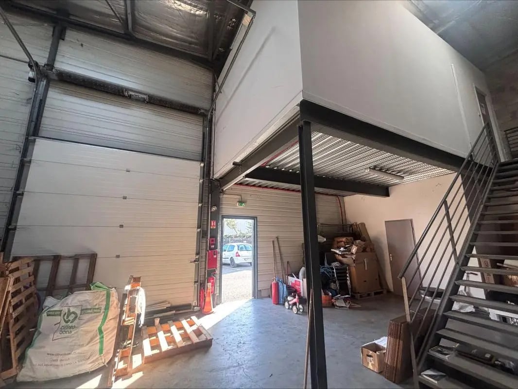 20 Chemin Noel Robion, La Penne-sur-Huveaune to rent Interior Photo- Image 1 of 7