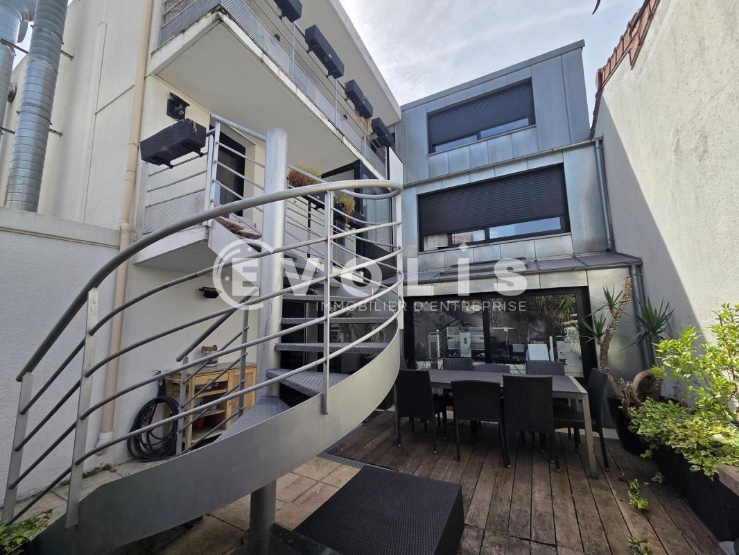 Office in Choisy-le-Roi for sale Building Photo- Image 1 of 7
