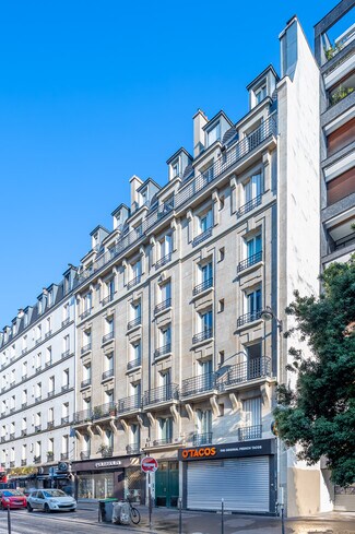 More details for 23 Rue De La Roquette, Paris - Retail to Rent