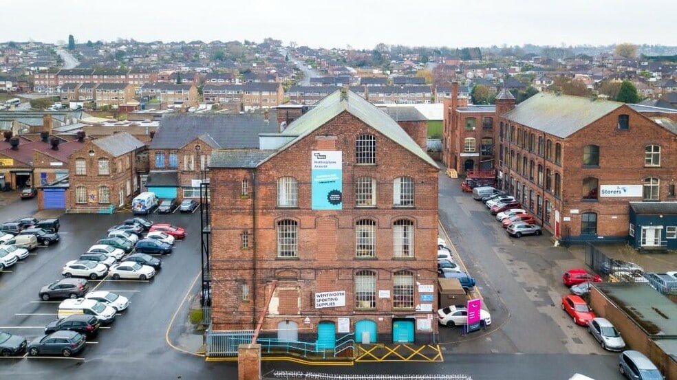 Brookfield Rd, Arnold to rent - Building Photo - Image 3 of 10