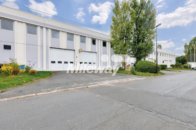 Location Bureaux 673 m²