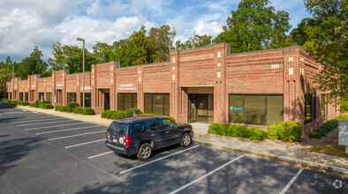 200 Cascade Pointe Ln, Cary, NC for rent Building Photo- Image 1 of 11