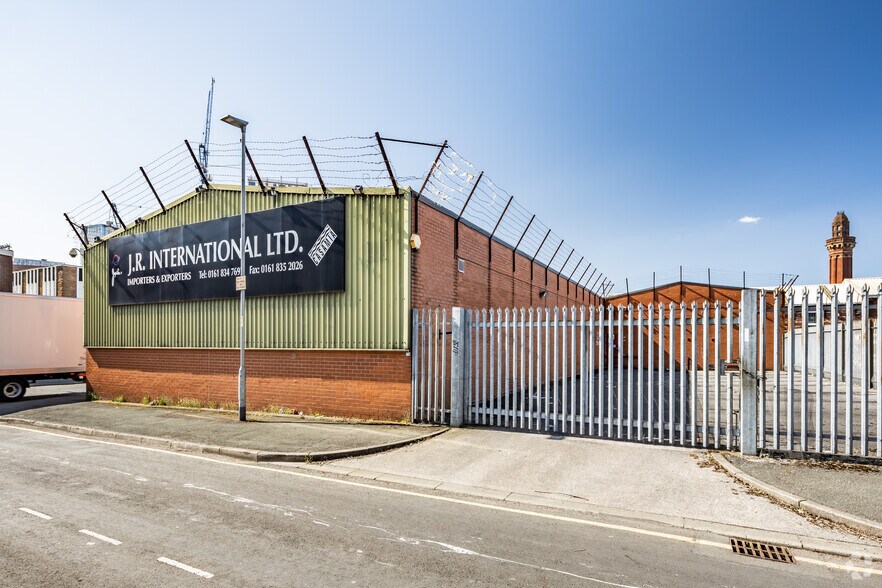 2-12 Carnarvon St, Manchester to rent - Building Photo - Image 2 of 3