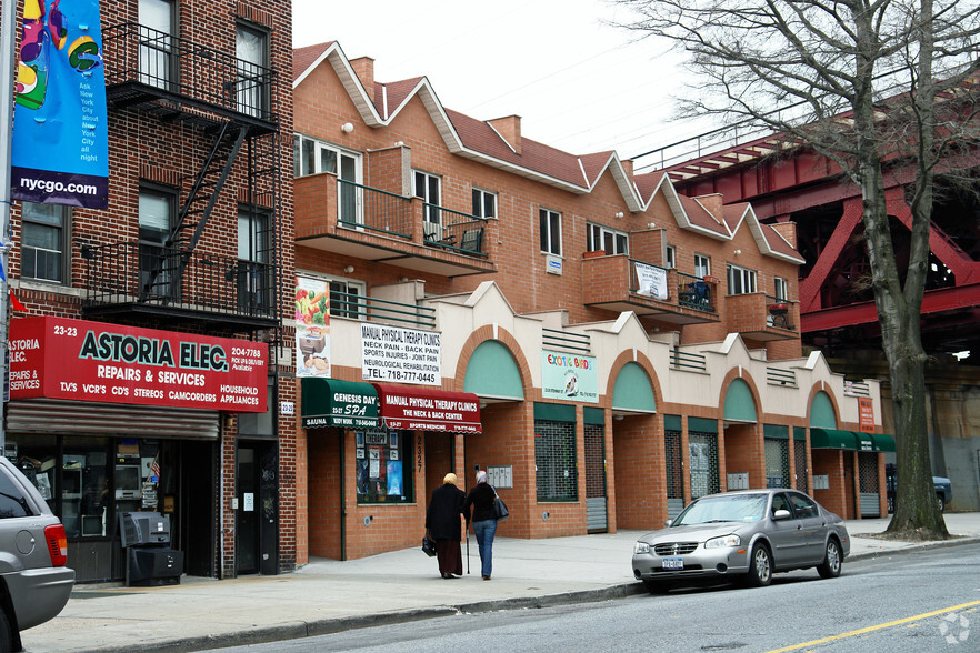 2329 Steinway St, Astoria, NY for sale - Primary Photo - Image 1 of 1