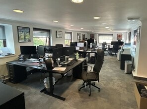 Holyport Rd, Maidenhead to rent Interior Photo- Image 2 of 6