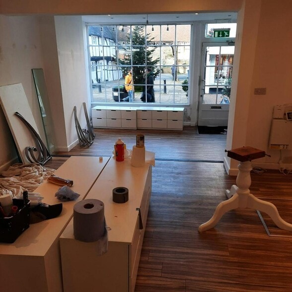 29-31 High St, Godalming to rent - Building Photo - Image 2 of 4