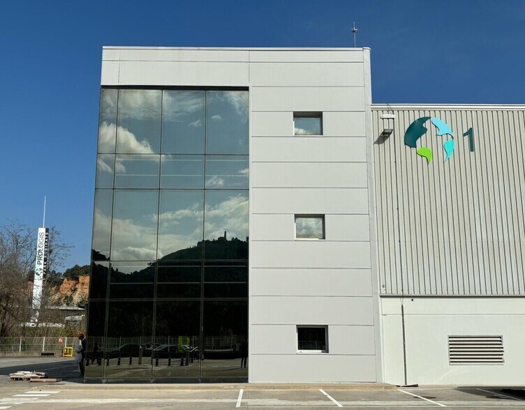 Can Bosch, 1, Subirats, Barcelona to rent - Building Photo - Image 2 of 4