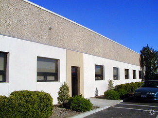 More details for 27 Sarah Dr, Farmingdale, NY - Industrial for Rent