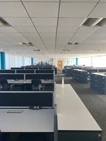 12 Mitchell Way, Southampton to rent - Building Photo - Image 2 of 6