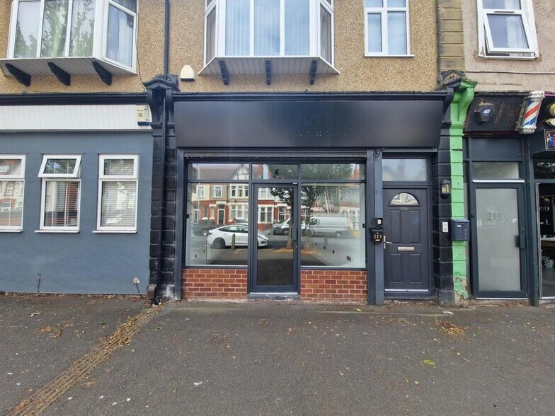 213 Seaview Rd, Wallasey to rent - Building Photo - Image 1 of 6