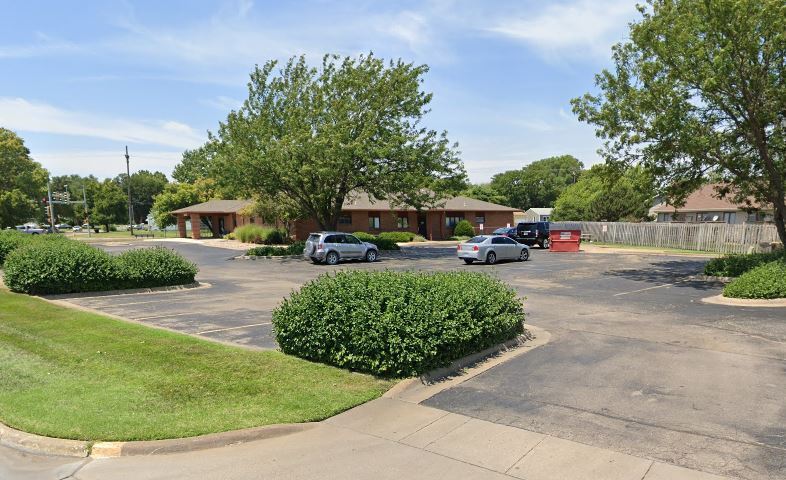 1101 E Republic Ave, Salina, KS for sale - Primary Photo - Image 1 of 1