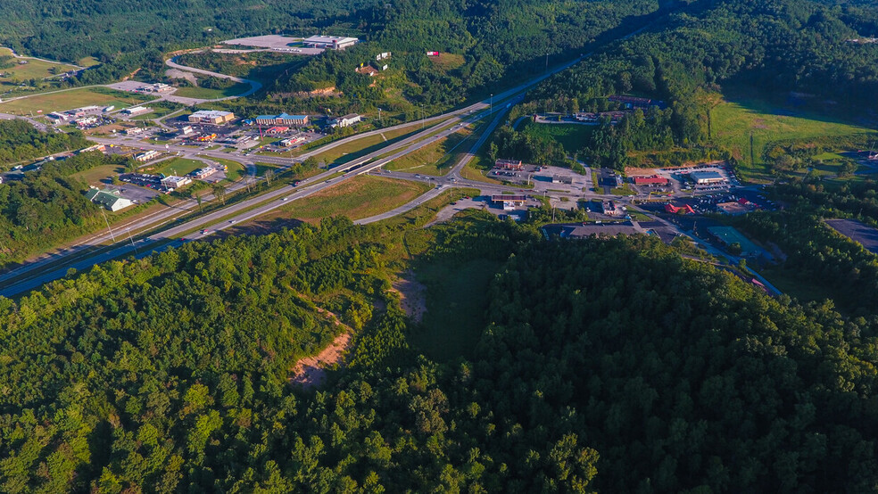 2500 Cumberland Falls, Corbin, KY for sale - Primary Photo - Image 1 of 1