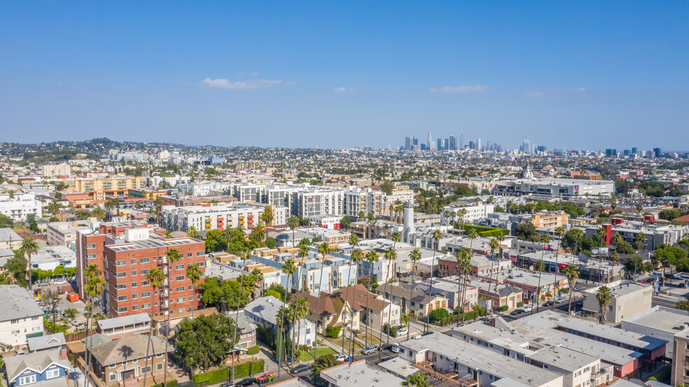 1744 N Wilton Pl, Los Angeles, CA for sale - Building Photo - Image 1 of 1