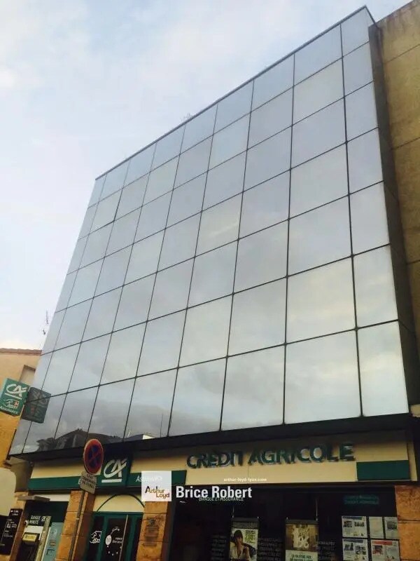 13 Bis Rue Louis Saulnier, Meyzieu to rent Primary Photo- Image 1 of 10