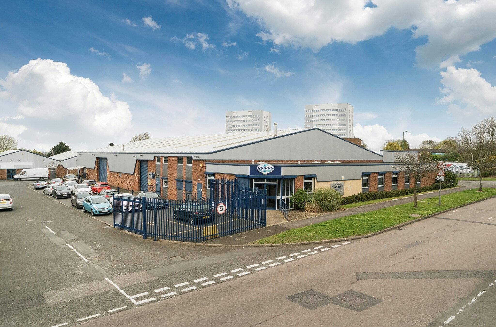 Walmer Way, Birmingham to rent Building Photo- Image 1 of 10