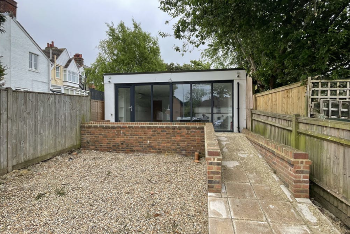 208 London Rd, Bexhill On Sea for sale Primary Photo- Image 1 of 1