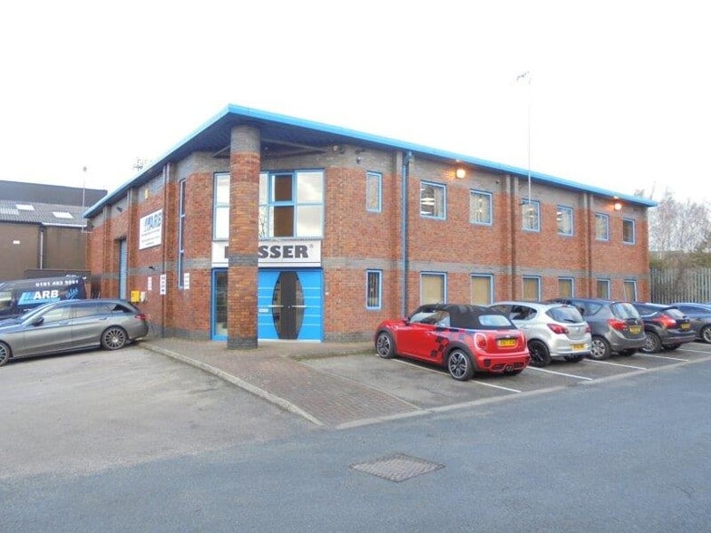 Pepper Rd, Stockport for sale - Building Photo - Image 1 of 1