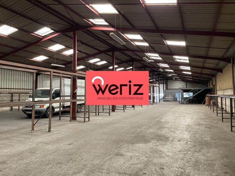 22 Allée De La Palun, Marignane to rent - Building Photo - Image 2 of 13