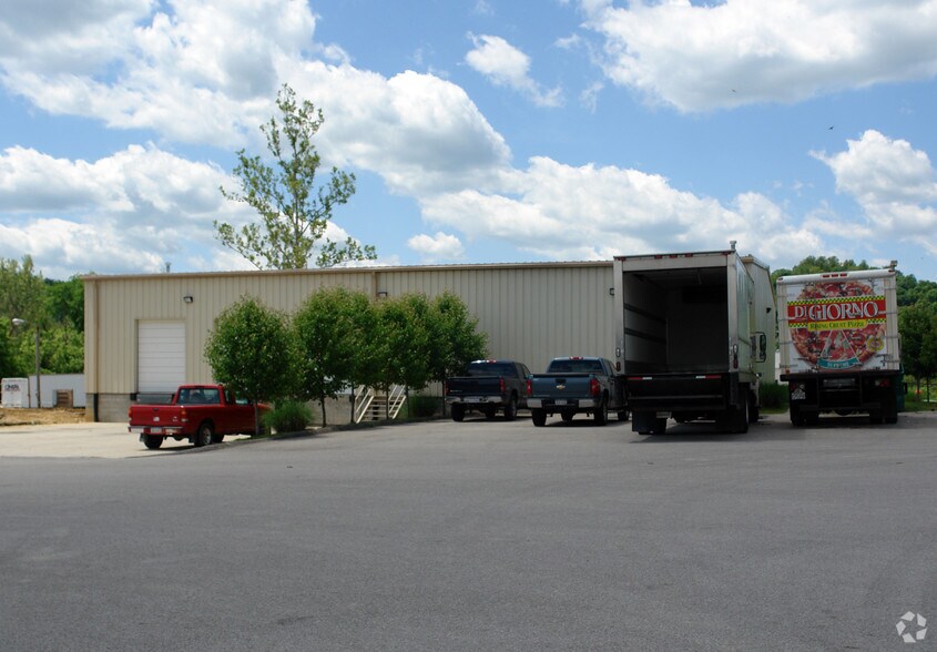 189-239 Carrier Way, Scott Depot, WV for sale - Primary Photo - Image 1 of 1