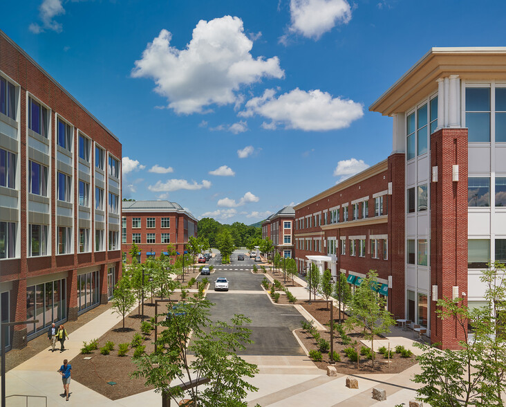 1000 Research Park Blvd, Charlottesville, VA for rent - Building Photo - Image 2 of 19