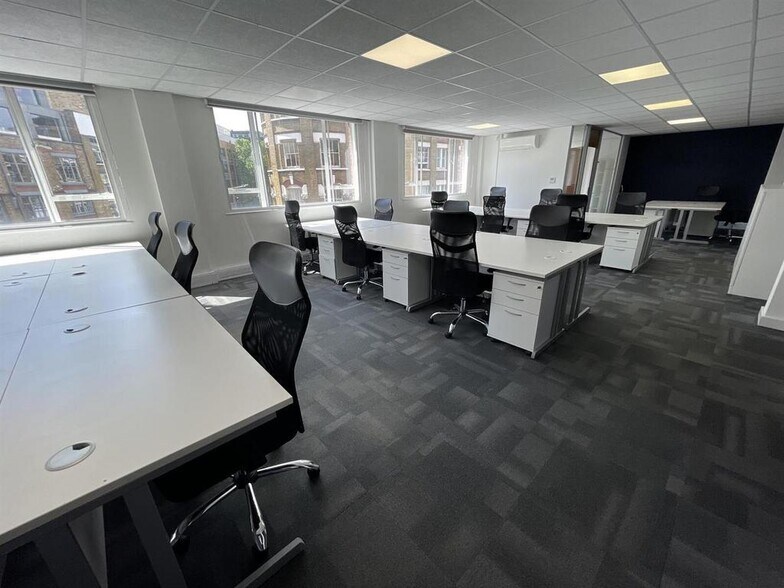 64 Great Eastern St, London to rent - Building Photo - Image 1 of 12