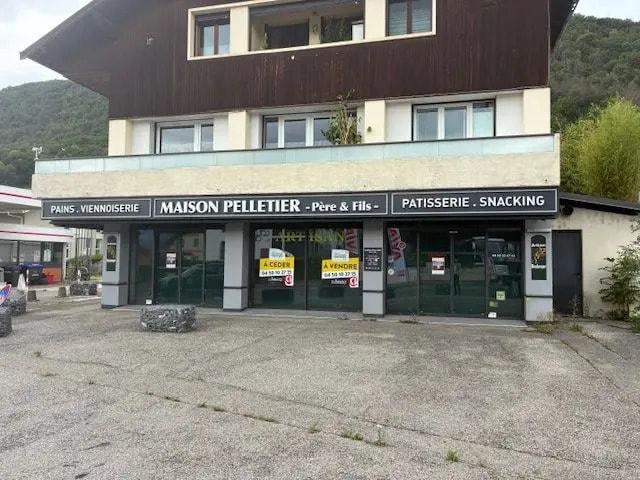 Vente Commerce 211 m²