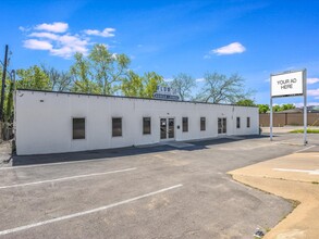 7503 N Lamar Blvd, Austin, TX for rent Building Photo- Image 1 of 11