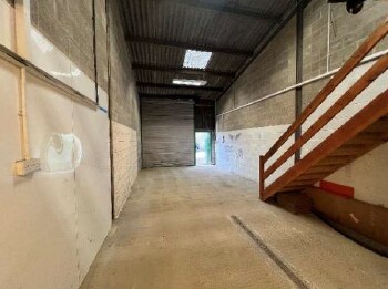 Field Ln, Huddersfield to rent Interior Photo- Image 1 of 2