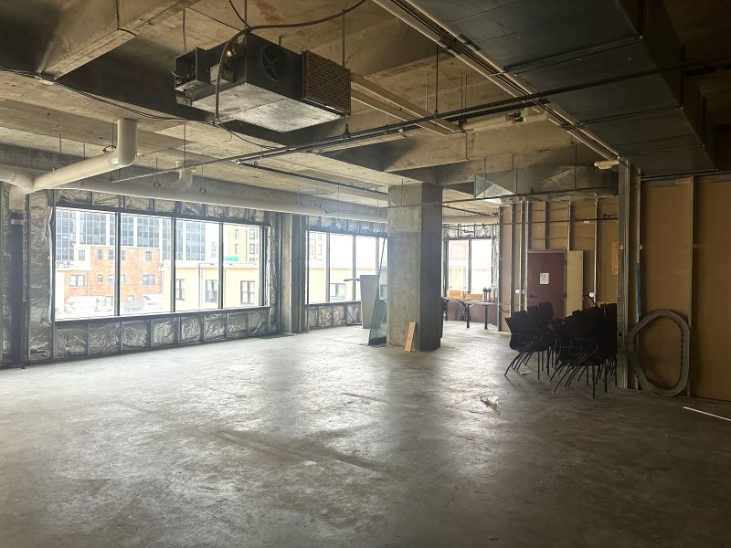 1 S Main St, Dayton, OH to rent Interior Photo- Image 1 of 3