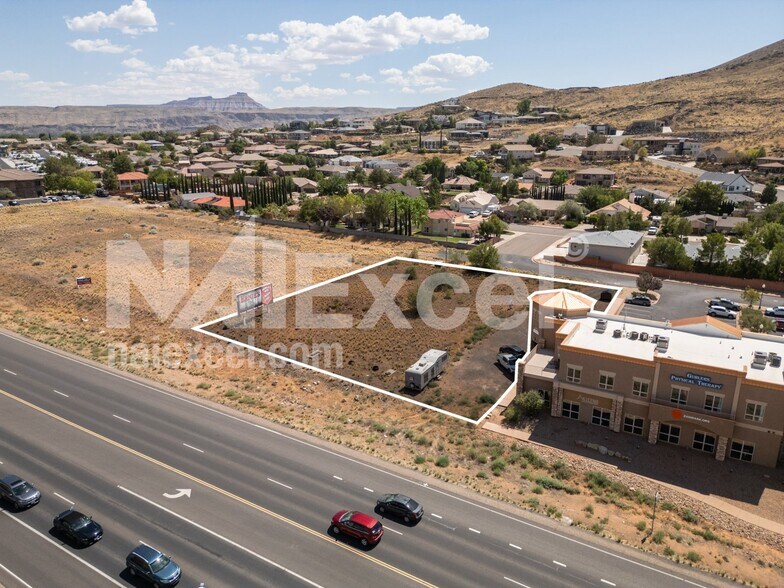 2575 W State St, Hurricane, UT for sale - Building Photo - Image 3 of 4