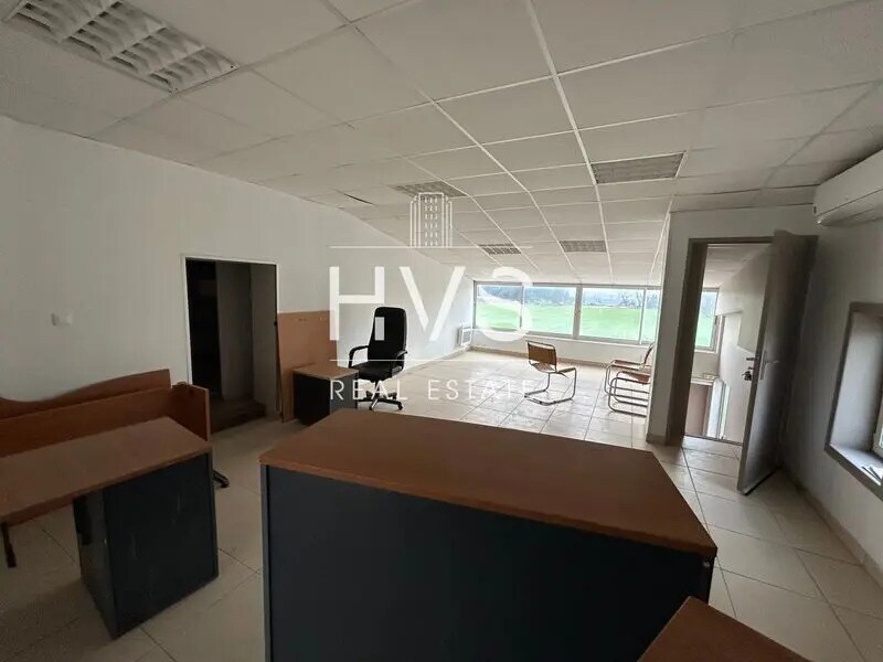 Office in Aix-en-Provence to rent Interior Photo- Image 1 of 6
