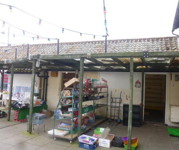 Market Sq, St Neots for sale Primary Photo- Image 1 of 1