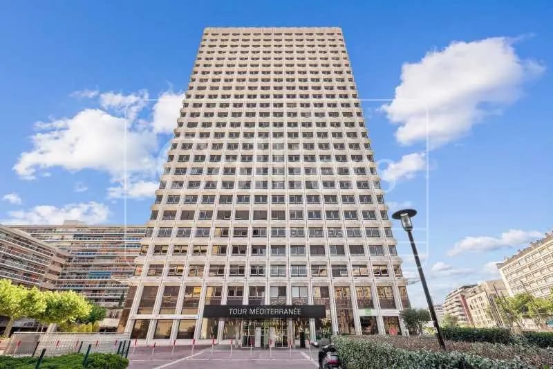 Office in Marseille to rent Building Photo- Image 1 of 2