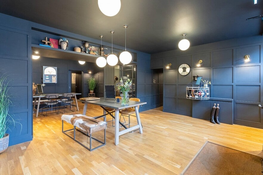 153-157 High St, Montrose for sale - Interior Photo - Image 2 of 8