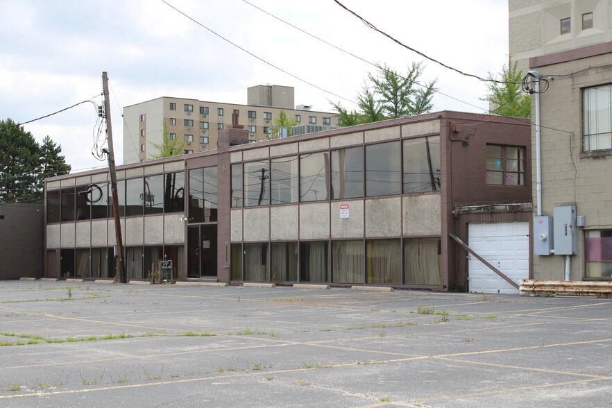 2128 Madison Ave, Toledo, OH for sale - Building Photo - Image 3 of 4