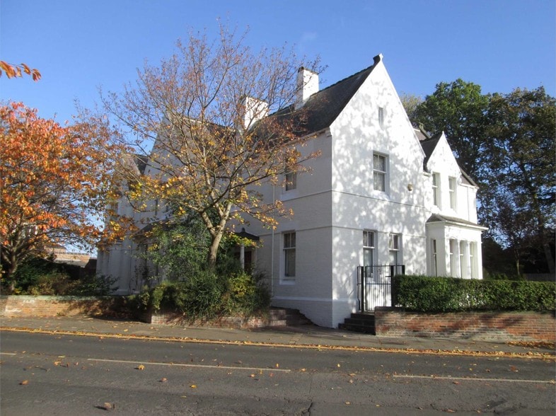 113-117 Stanhope Rd, Darlington to rent - Primary Photo - Image 1 of 1