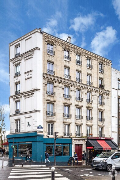 Retail in Paris to rent - Building Photo - Image 2 of 4