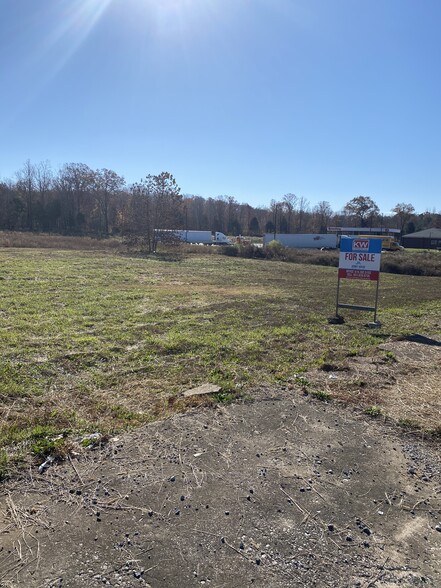 Highway 13, Hurricane Mills, TN for sale - Building Photo - Image 2 of 4