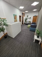 Panmure St, Dundee to rent Interior Photo- Image 1 of 6