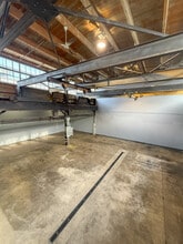 1618-1620 Central Ave NE, Minneapolis, MN to rent Interior Photo- Image 2 of 11