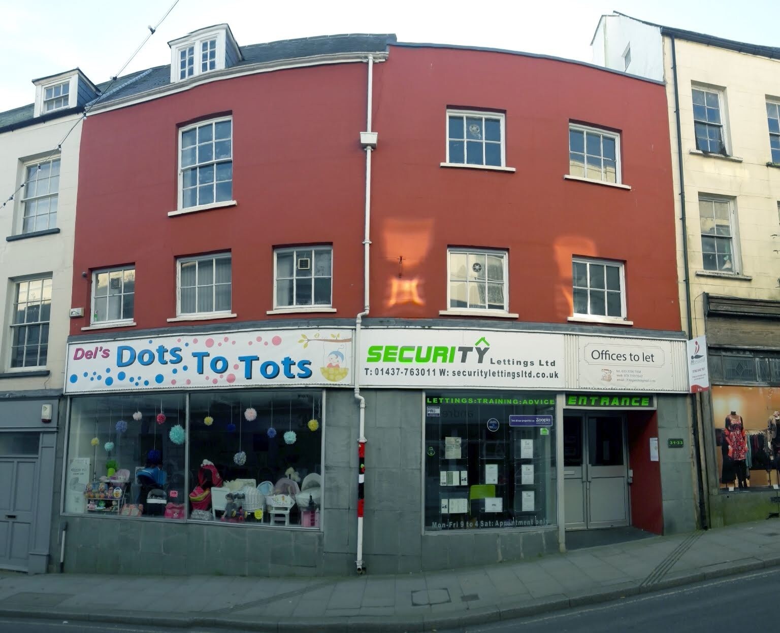 31-33 High St, Haverfordwest for sale Primary Photo- Image 1 of 1