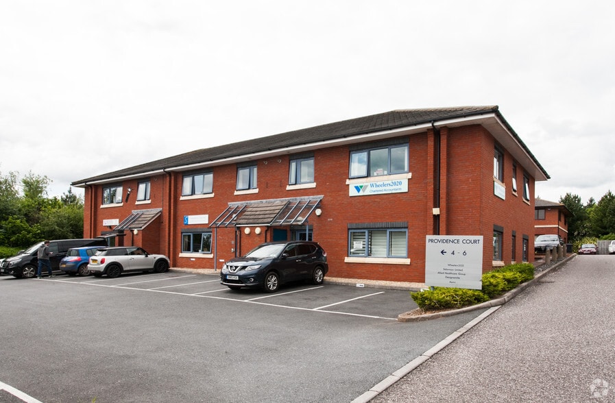 Pynes Hl, Exeter for sale - Primary Photo - Image 1 of 1