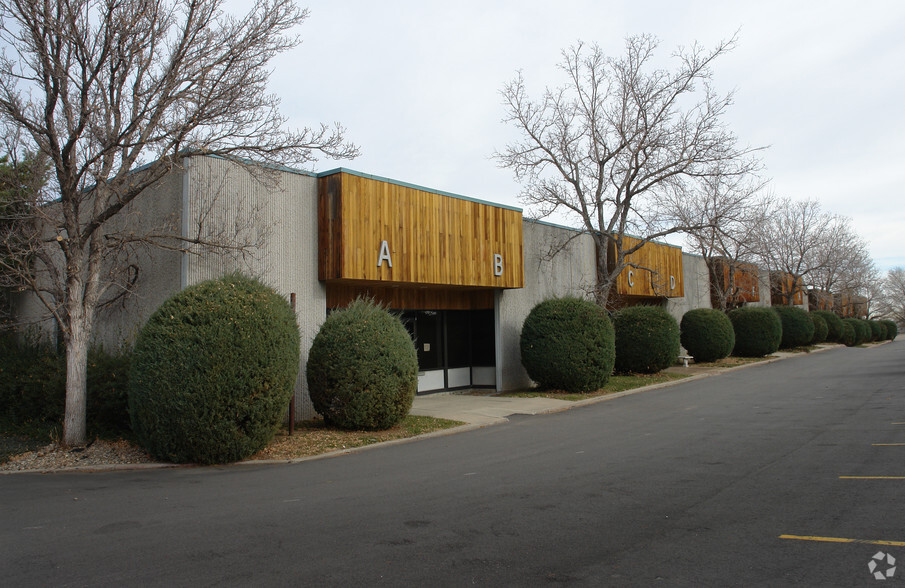 810 Quail St, Lakewood, CO for sale - Primary Photo - Image 1 of 6