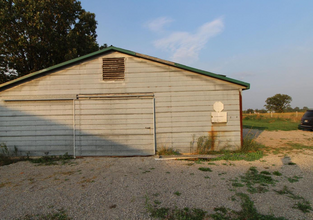 10748 Mcewen Dr, Denfield, ON for rent Building Photo- Image 1 of 4