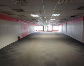 40-41 High St, High Wycombe to rent Interior Photo- Image 2 of 2