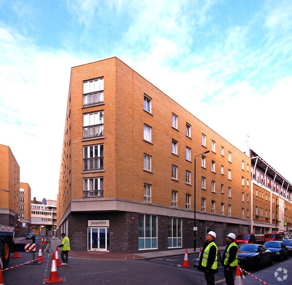 22 Plumbers Row, London for sale - Building Photo - Image 1 of 1