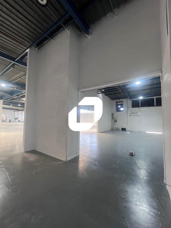 Industrial in Meaux for sale Interior Photo- Image 1 of 3