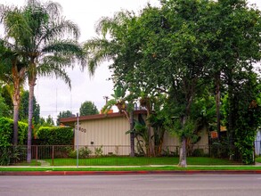 12800 Oxnard St, North Hollywood, CA for sale Primary Photo- Image 1 of 9